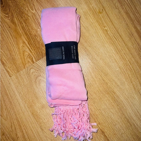 Pink Pashmina Shawl - Picture 2 of 2